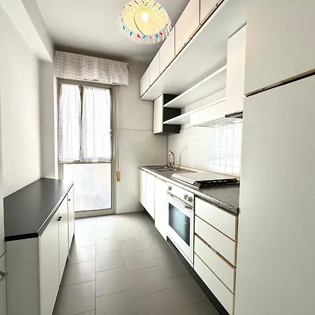Apartment Shopping Center - Carraro Immobiliare - Family Lido di Jesolo